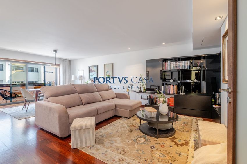 Imagem Sala de estar de apartamento t3 em Leça do Balio