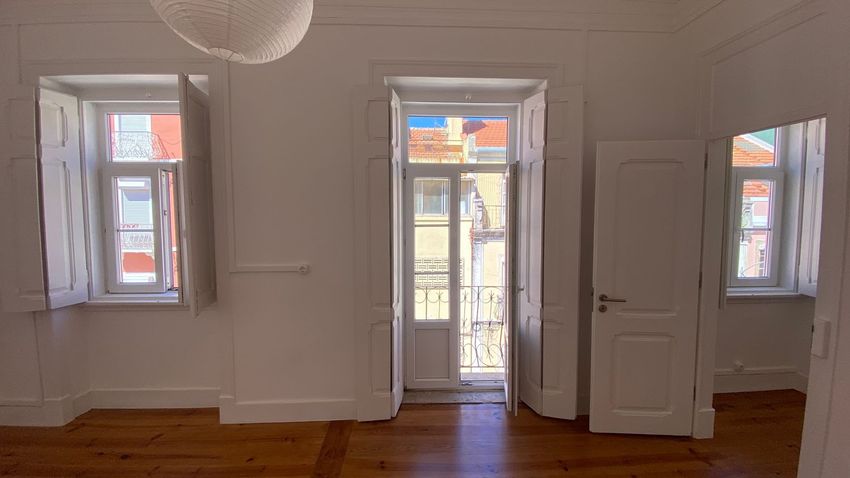 Imagem Sala de estar de apartamento t3 em Rua Vítor Bastos