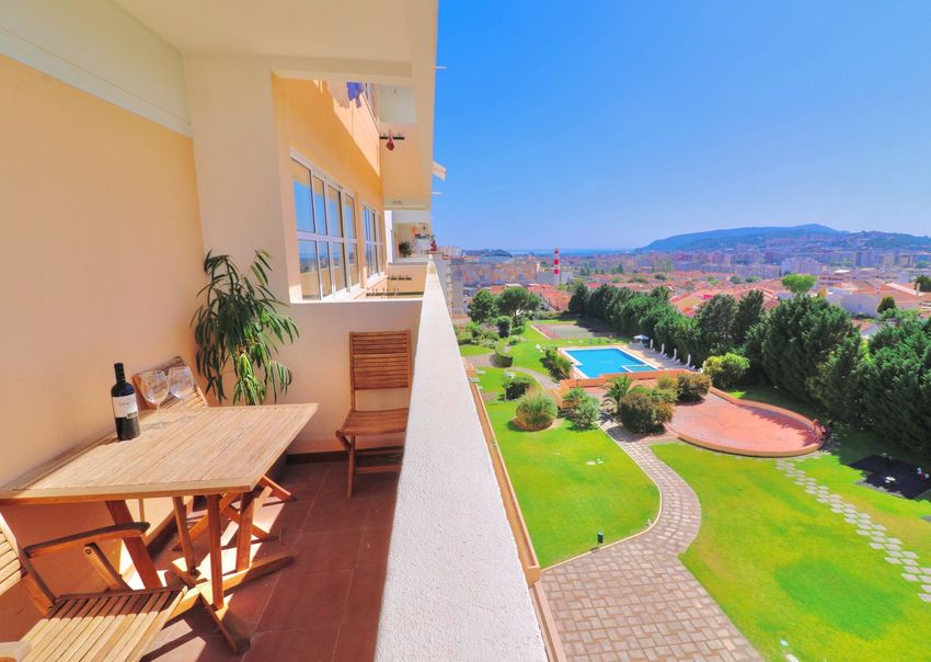 Imagem Terraço de apartamento t3 em Avenida Coração de Maria, 13
