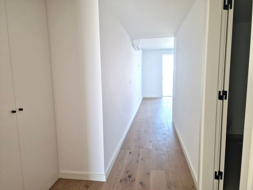 Зображення Коридор, квартира t3, Rua Bombeiros Voluntários do Barreiro, 31