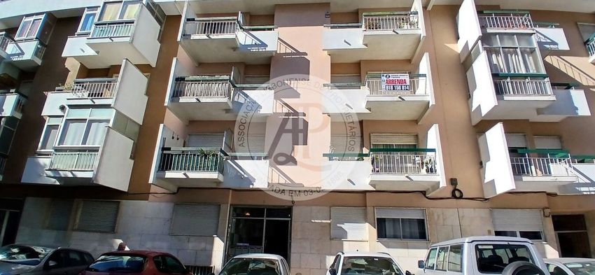 Imagem Vistas de apartamento t3 em Figueirinha - Augusto Castro