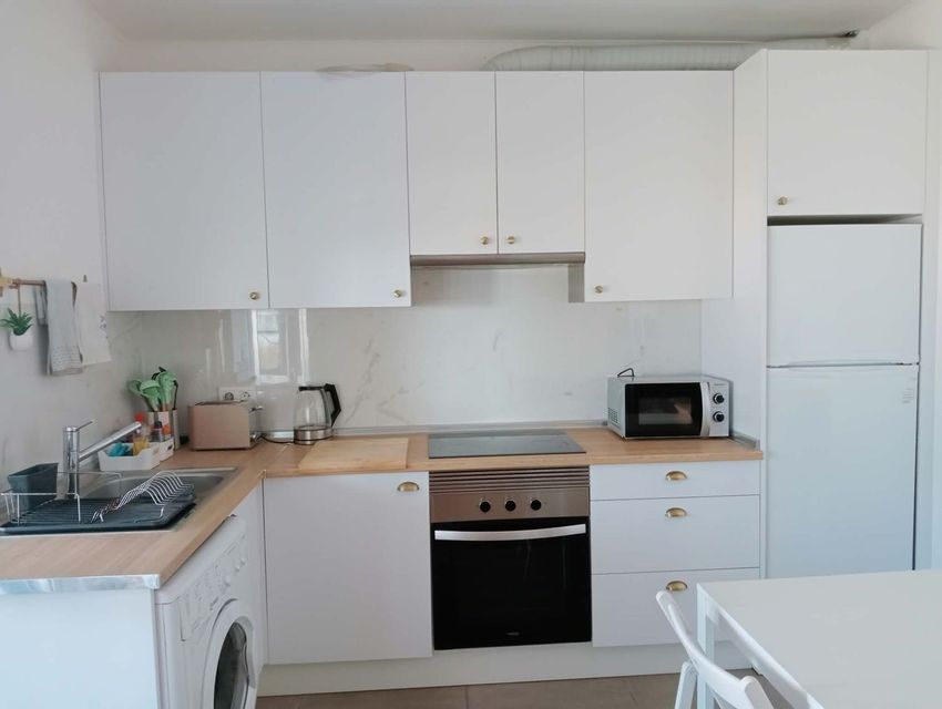 Imagem Cozinha de apartamento t2 em Rua Padre António Franco, 44