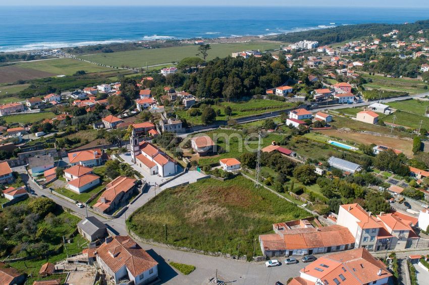 Imagem Vistas de terreno em Caminho do Cruzeiro