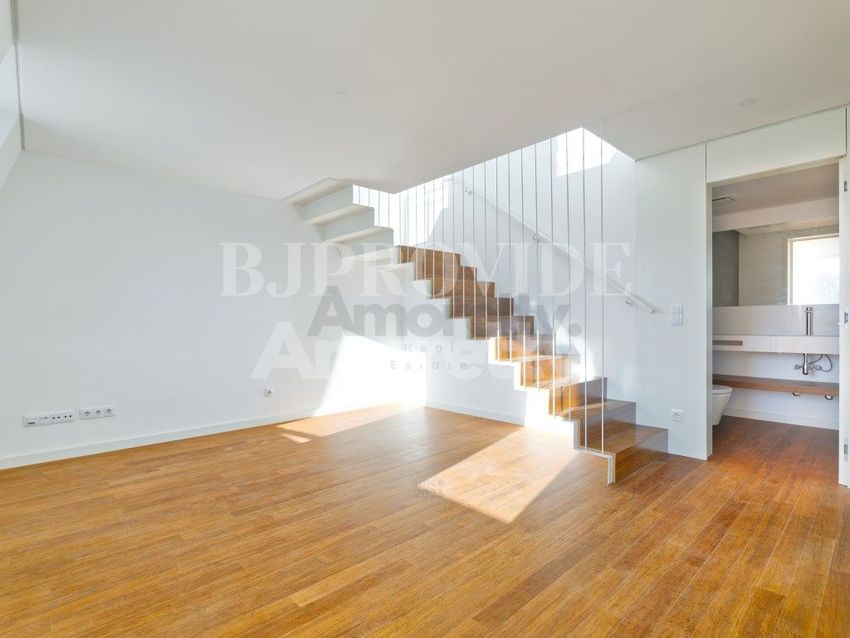 Imagem Detalhes de duplex em Rua Palmira