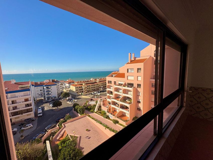 Imagem Vistas de apartamento t2 em Largo Pocinhos, 1