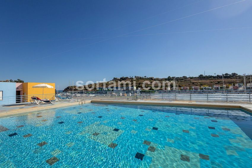 Imagem Piscina de apartamento t2 em Marina de Albufeira - Cerro da Piedade