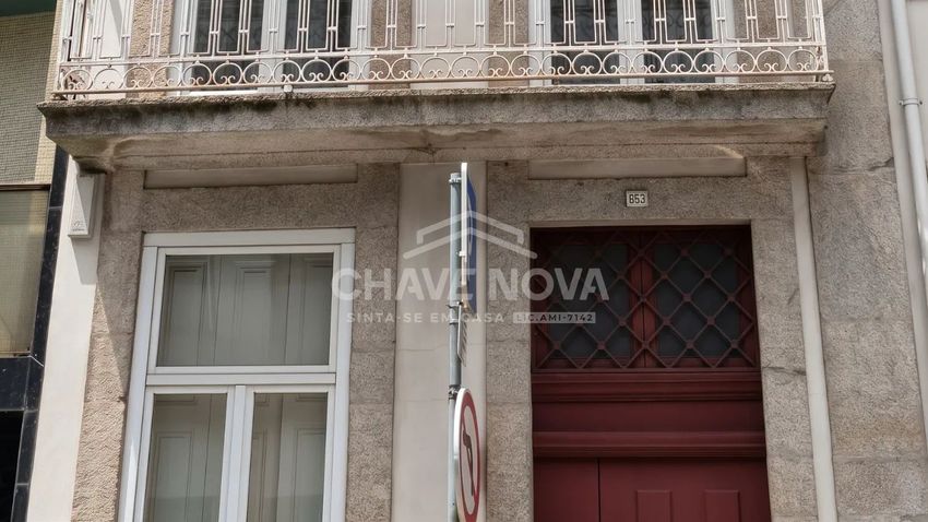 Imagem Vistas de apartamento t0 em Rua Guedes de Azevedo