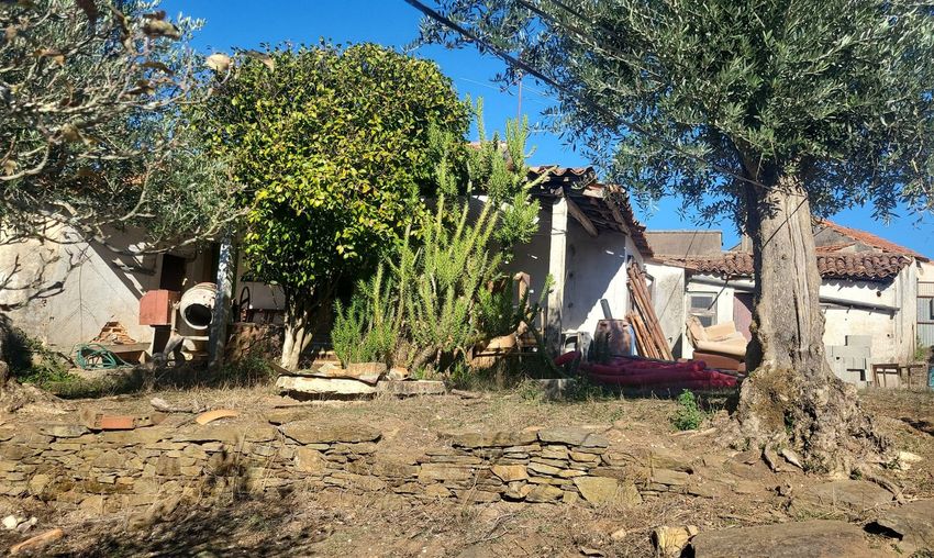 Imagem Fachada de  casa de aldeia em Beco s/n