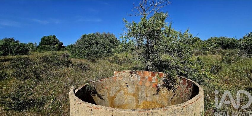 Imagem de terreno em Bensafrim
