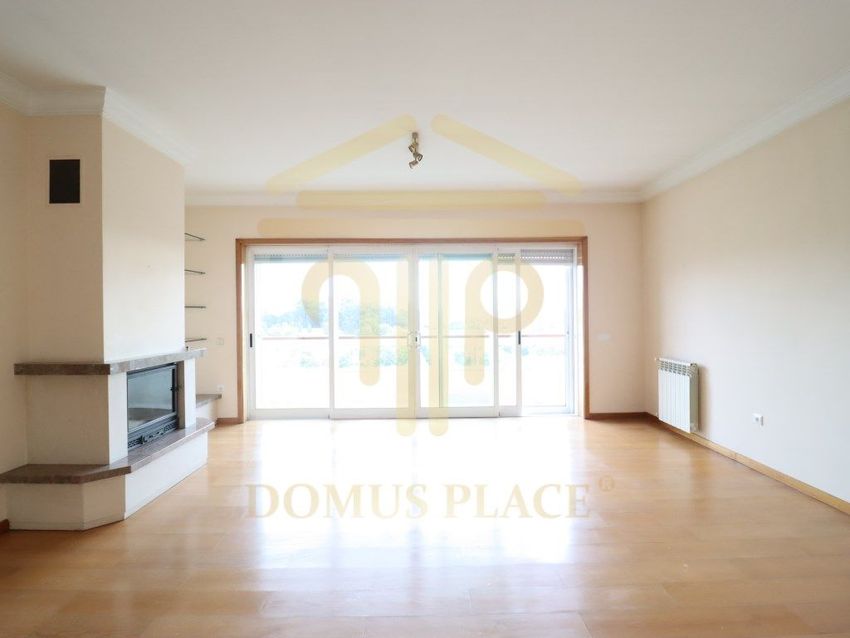 Imagem Divisão de apartamento t3 em Centro