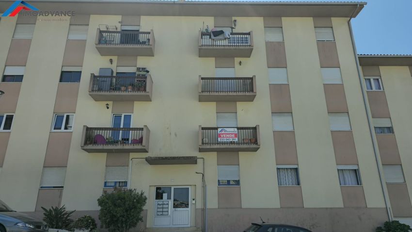 Imagem Vistas de apartamento t3 em Tavarede
