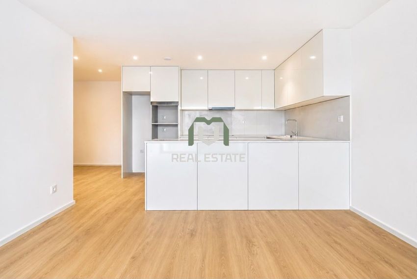 Imagem Cozinha de apartamento t3 em Rua da Cintura, 37
