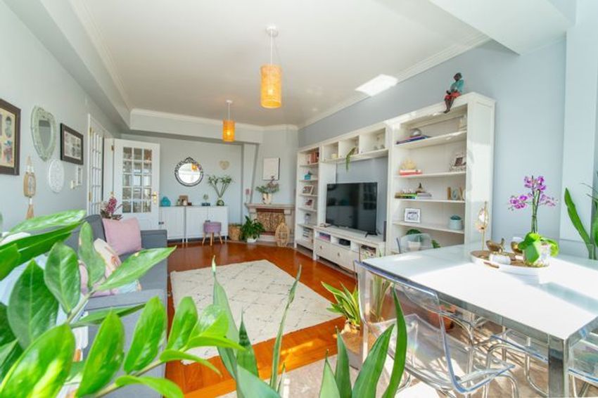 Imagem Sala de estar de apartamento t3 em Rua de Padre António Bianchi