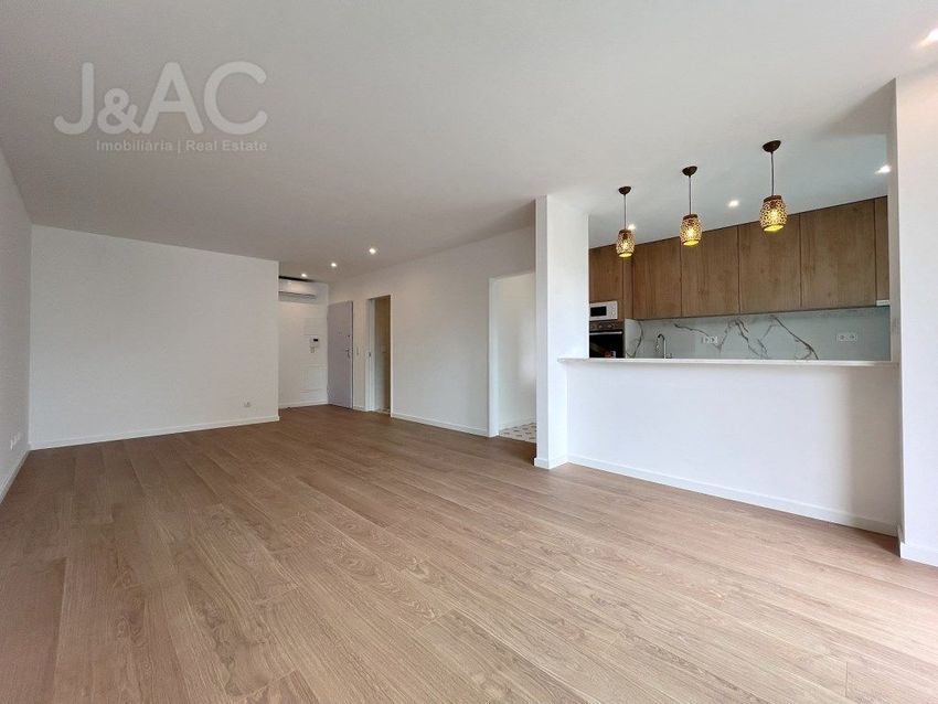 Imagem Sala de estar de apartamento t1 em Rua José Florindo