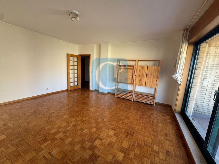 Зображення Кімната, квартира t1, Rua Mestre Guilherme Camarinha, 149