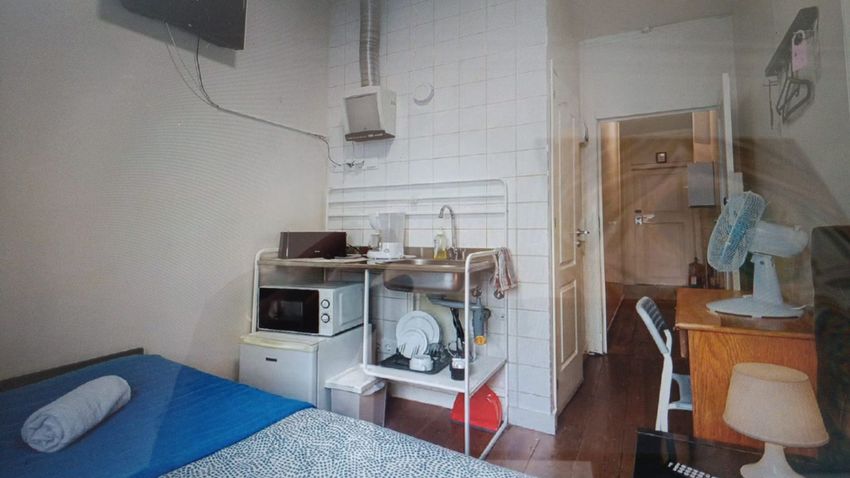 Imagem Cozinha de apartamento t1 em Rua Professor Sousa da Câmara, 163