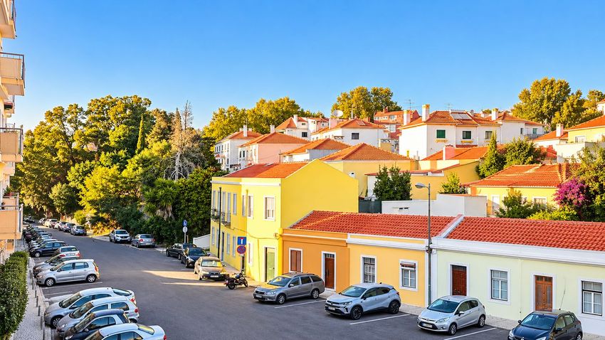 Imagem Fachada de apartamento t4 em Rua José Relvas