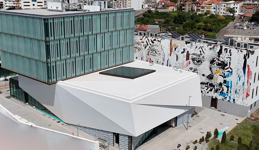 Imagem Fachada de empreendimento em Rua da Fábrica Social s/n