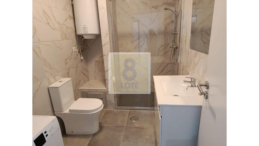 Imagem Casa de banho de apartamento t1 em Centro