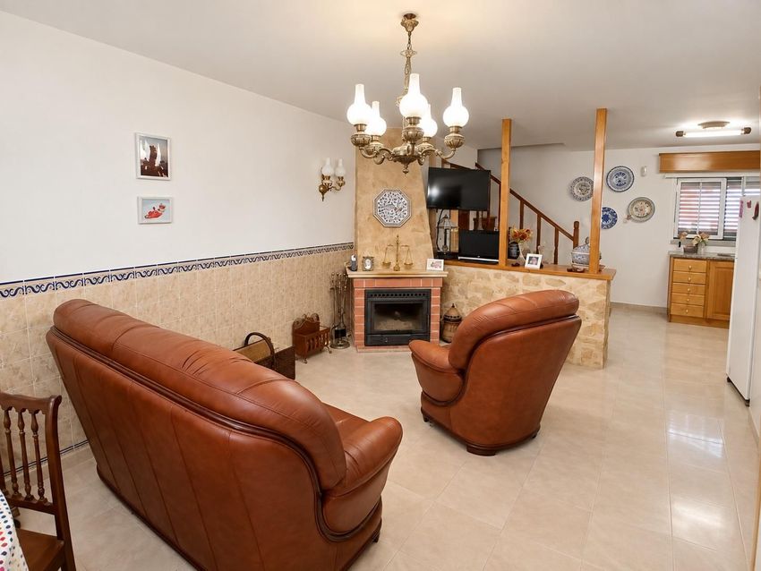 Imagem Sala de estar de  moradia em banda em Fratel