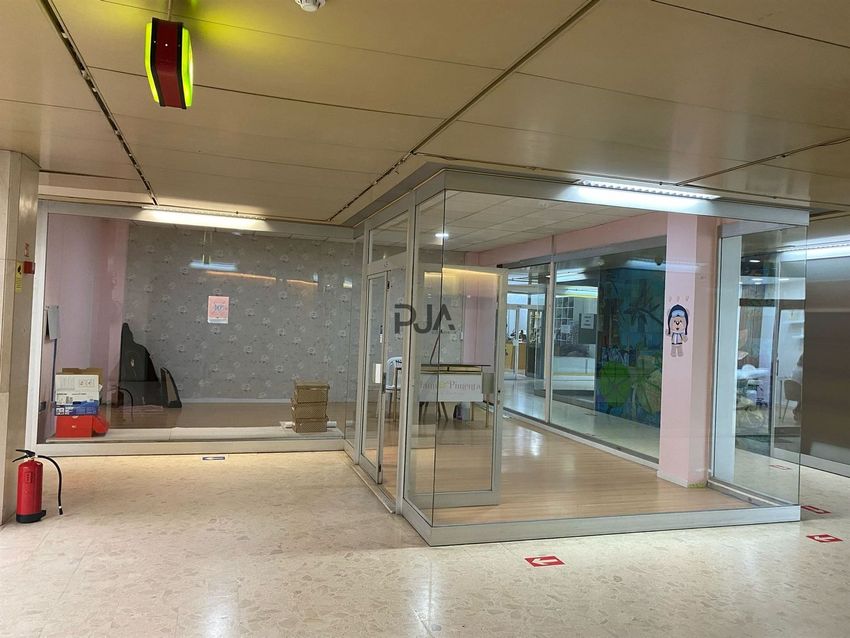 Зображення комерційне приміщення, Avenida Doutor Lourenço Peixinho, 146