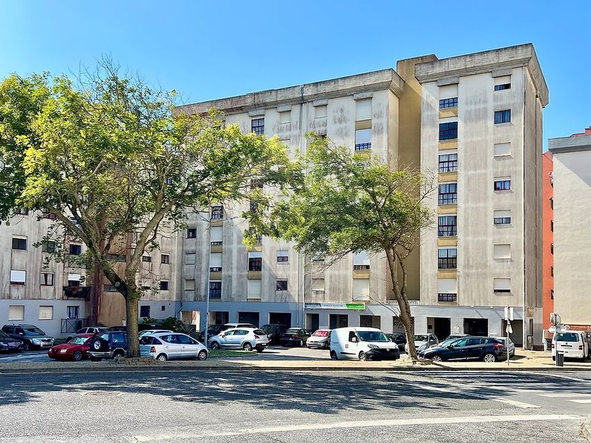 Imagem Vistas de apartamento t2 em Rua Cidade de Beja, 16