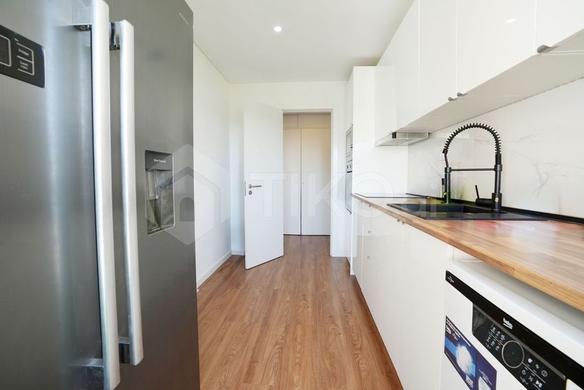 Imagem Cozinha de apartamento t2 em Miratejo - Q.ta do Brasileiro - Q.ta do Rouxinol