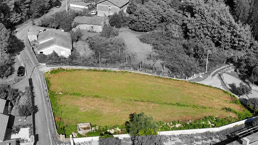 Imagem Vistas de terreno em Rua de Penides, 229