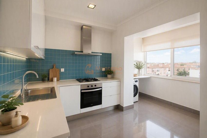 Imagem Cozinha de apartamento t2 em Bairro de Alvalade