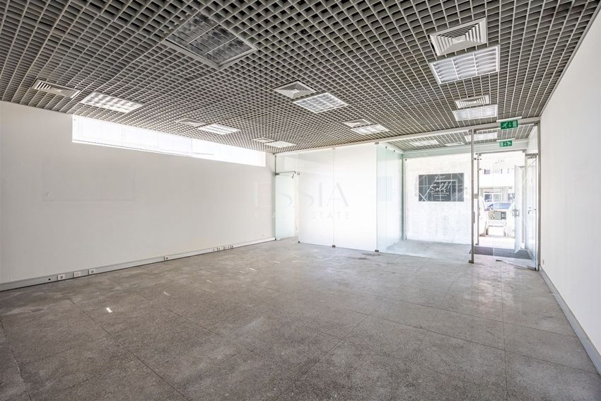 Imagem Divisão de espaço comercial em Avenida de São Miguel