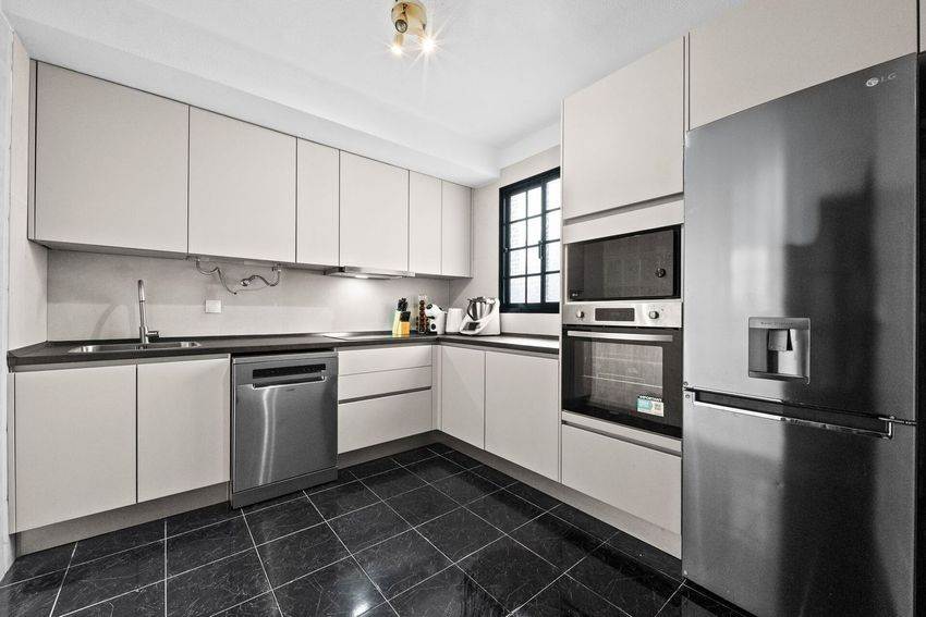 Imagem Cozinha de apartamento t2 em Cam. da Pedreira s/n