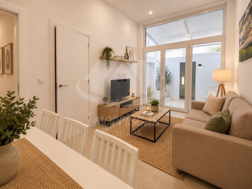 Imagem Sala de estar de apartamento t3 em Rua Almirante Gago Coutinho, 28