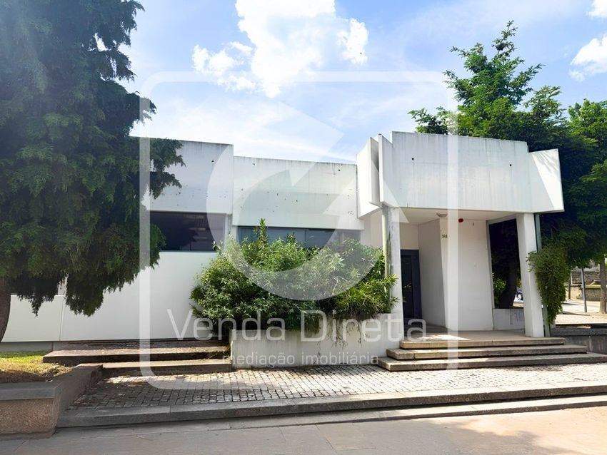 Зображення Фасад, будівля, Rua Luís de Camões, 759