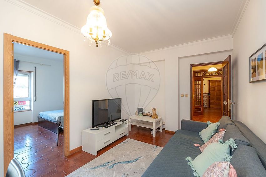 Imagem Sala de estar de apartamento t4 em Casal de Vagares