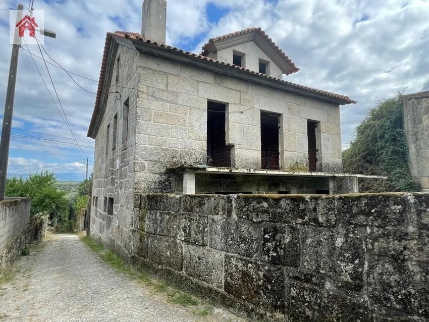 Imagem Vistas de  moradia independente em Beijós