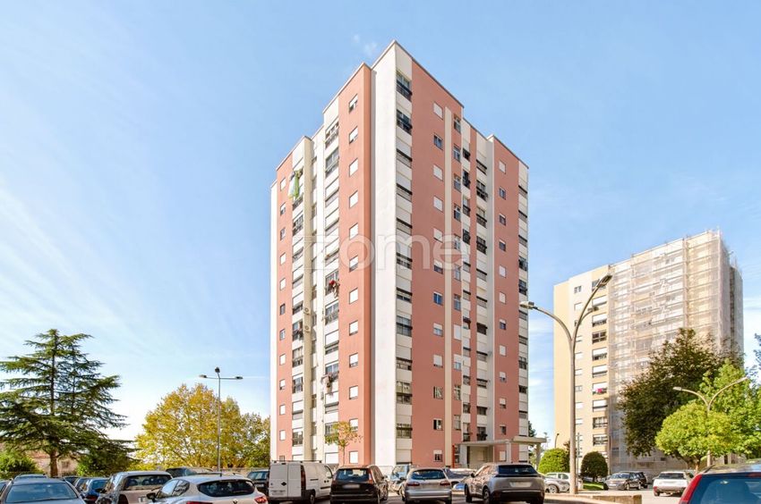 Зображення Фасад, квартира t3, Praceta Padre Sena de Freitas, 160