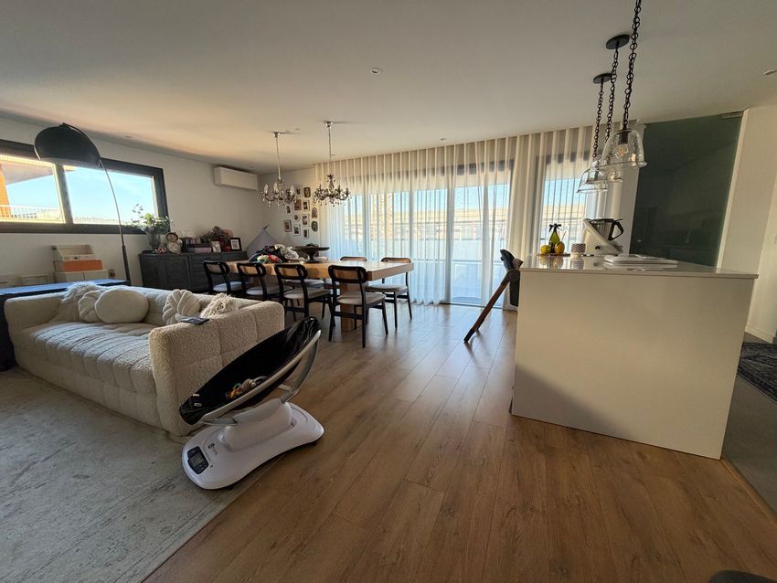 Imagem Sala de estar de apartamento t2 em Cidade de Santa Maria da Feira
