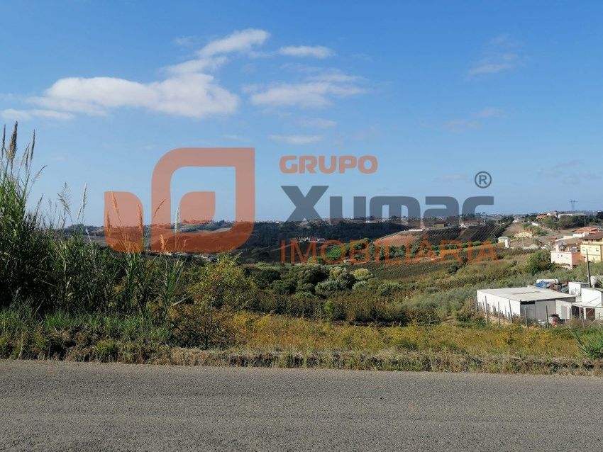 Imagem Vistas de terreno em Painho e Figueiros
