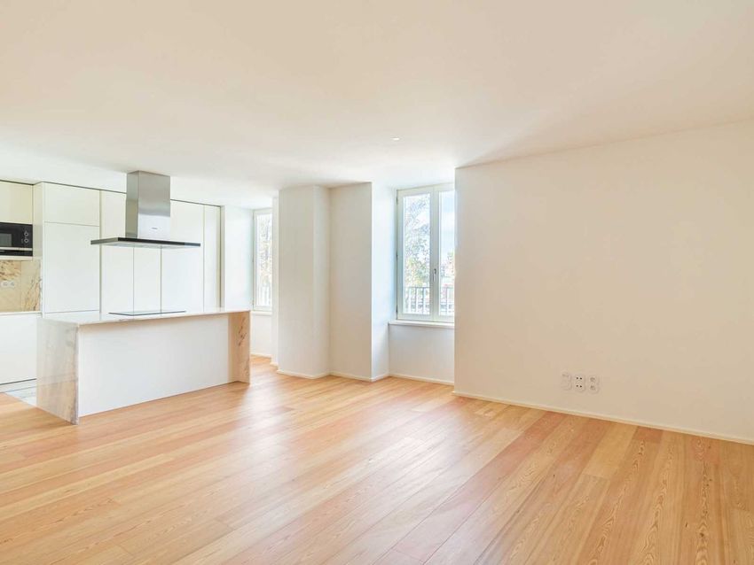Imagem Sala de estar de apartamento t2 em Rua Roberto Ivens, 542