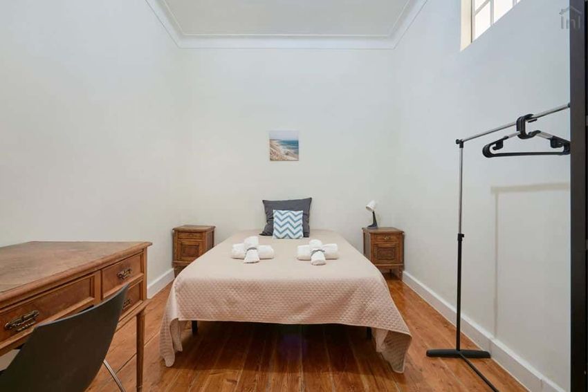 Imagem Quarto de quarto em Rua do Telhal, 43
