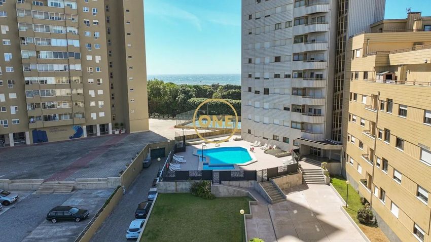 Imagem Piscina de apartamento t1 em Avenida Repatriamento dos Poveiros