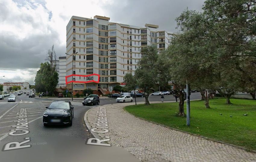 Зображення Вигляд, квартира t4, Rua Cidade de Bolama, 1