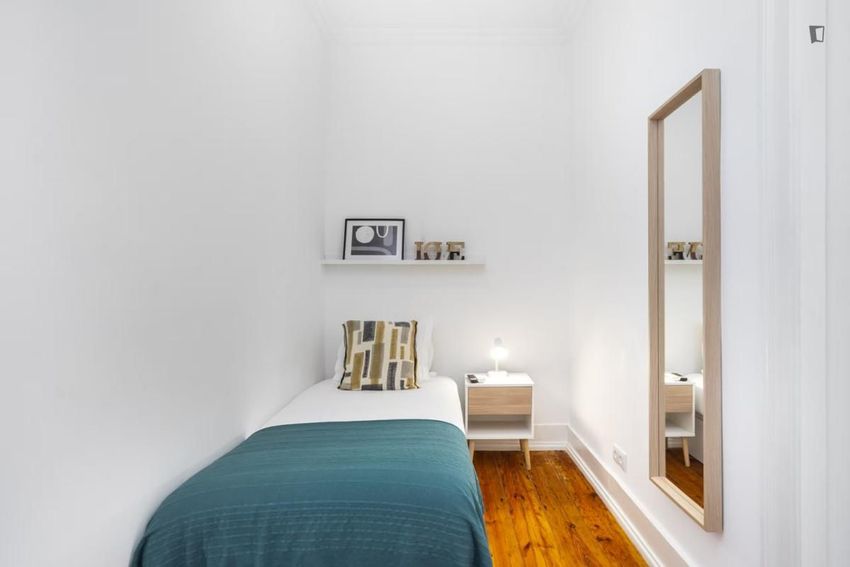 Imagem Quarto de quarto em Rua Bernardim Ribeiro