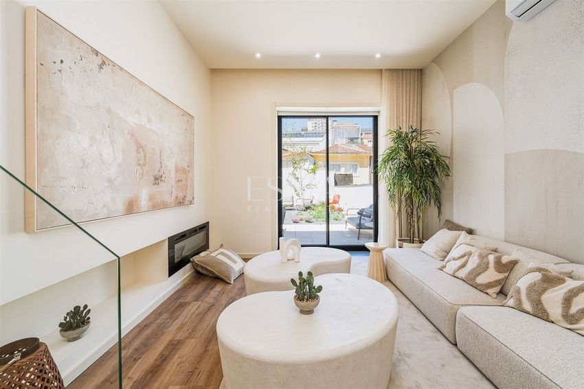 Imagem Sala de estar de apartamento t3 em Rua de Santos Pousada