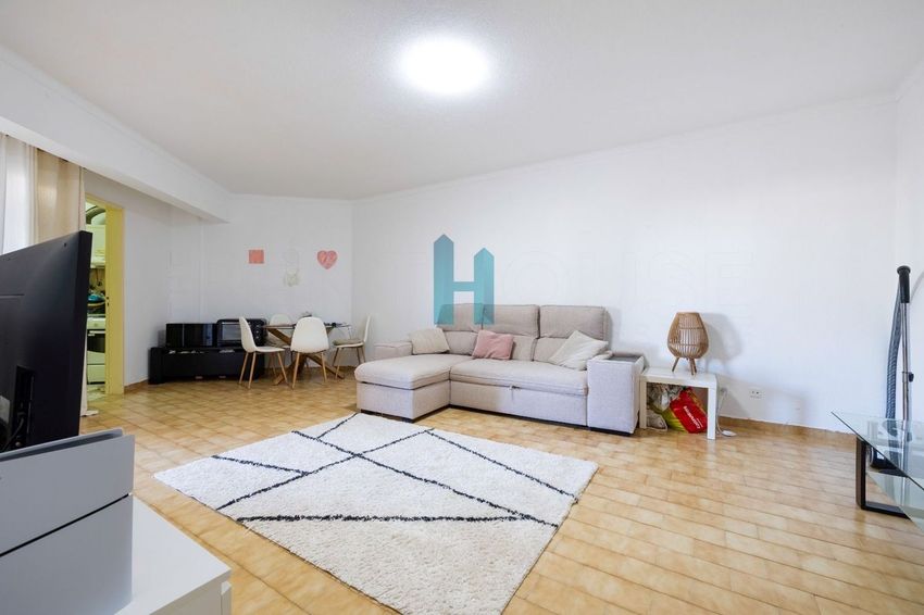 Imagem Sala de estar de apartamento t1 em Rua das Anforas