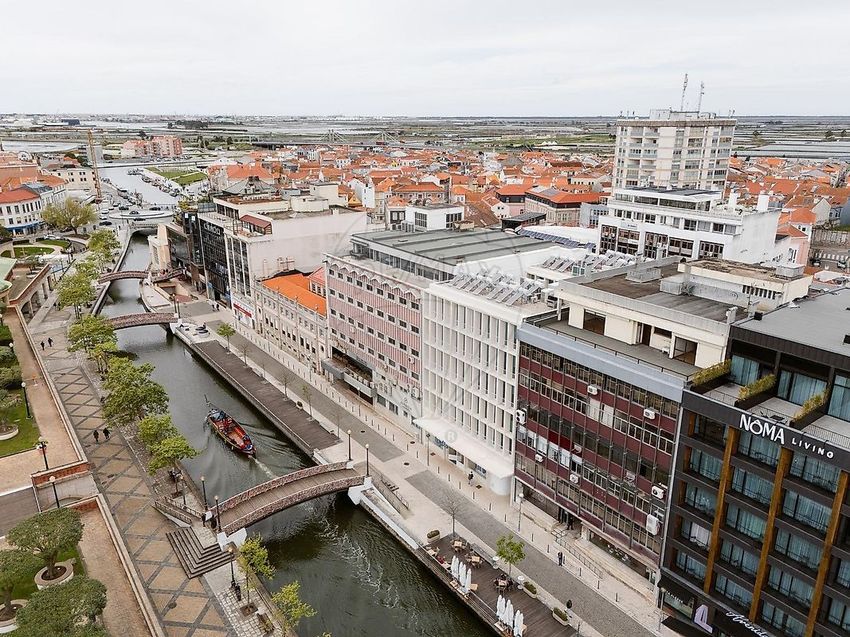 Imagem Vistas de duplex em Avenida Doutor Lourenço Peixinho, 48