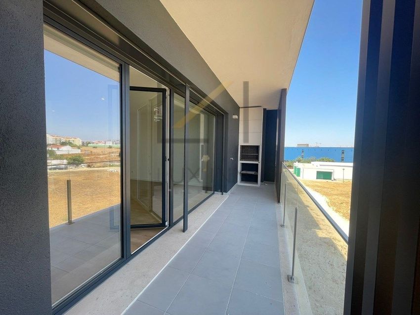 Imagem Terraço de apartamento t2 em Rua Fernão Mendes Pinto