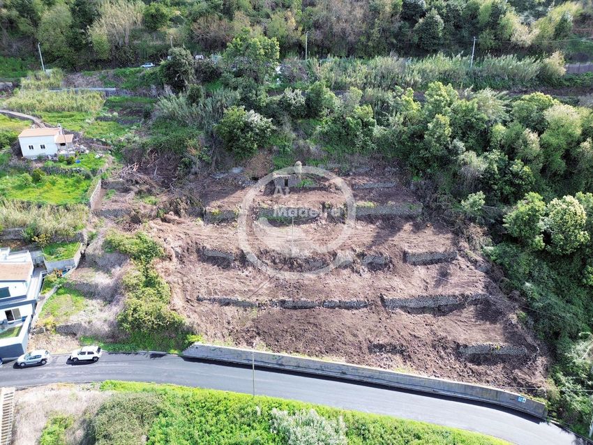 Imagem de terreno em Tabua