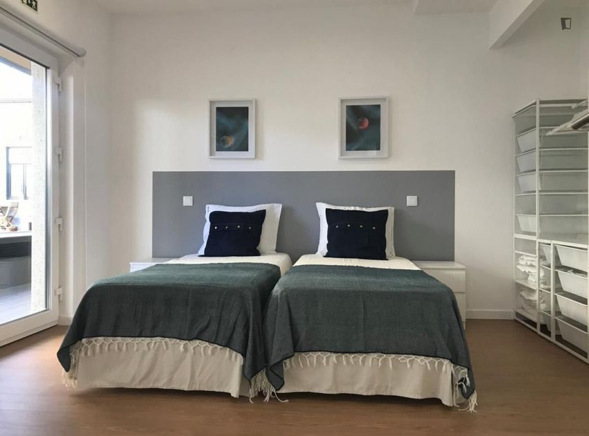 Imagem Quarto de apartamento t1 em Rua Gonçalo Mendes da Maia