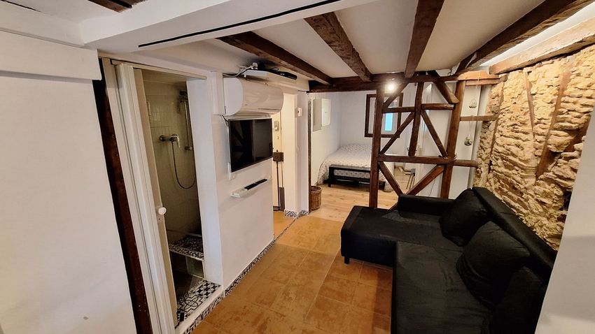 Imagem Sala de estar de apartamento t1 em Rua de São Pedro Mártir, 35